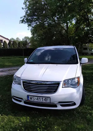 samochody osobowe Chrysler Town &amp; Country cena 61850 przebieg: 230000, rok produkcji 2016 z Siedlce